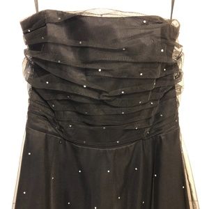 Scott McClintock strapless tulle party dress